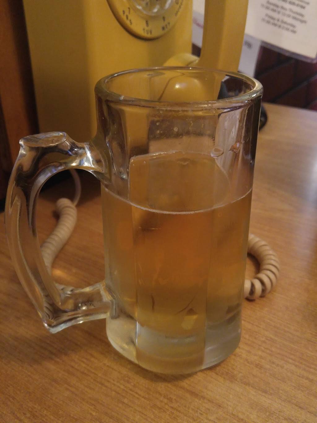 Pizza King | restaurant | 637 E 5th St, Connersville, IN 47331, USA | 7658258568 OR +1 765-825-8568