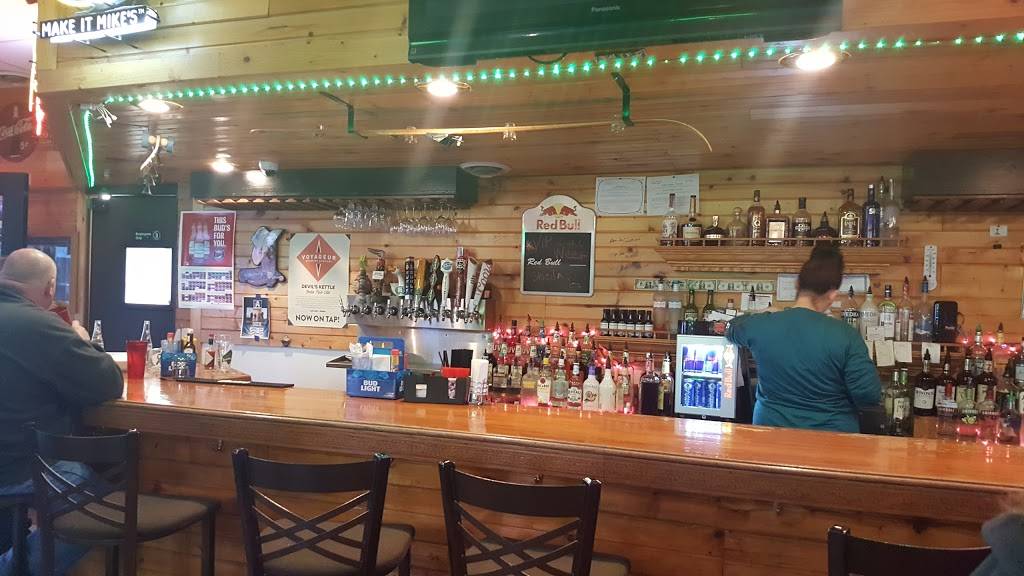 Shafer Saloon Bar & Grill | restaurant | 30220 Redwing Ave, Shafer, MN 55074, USA | 6512571615 OR +1 651-257-1615