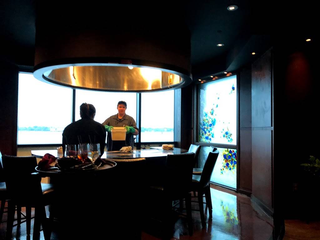 Tien | restaurant | 850 Bayview Ave, Biloxi, MS 39530, USA | 2284363000 OR +1 228-436-3000