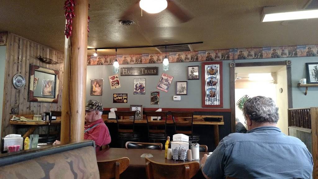 Catricks Cafe | restaurant | 410 N Pennsylvania Ave, Lawson, MO 64062, USA | 8165804177 OR +1 816-580-4177