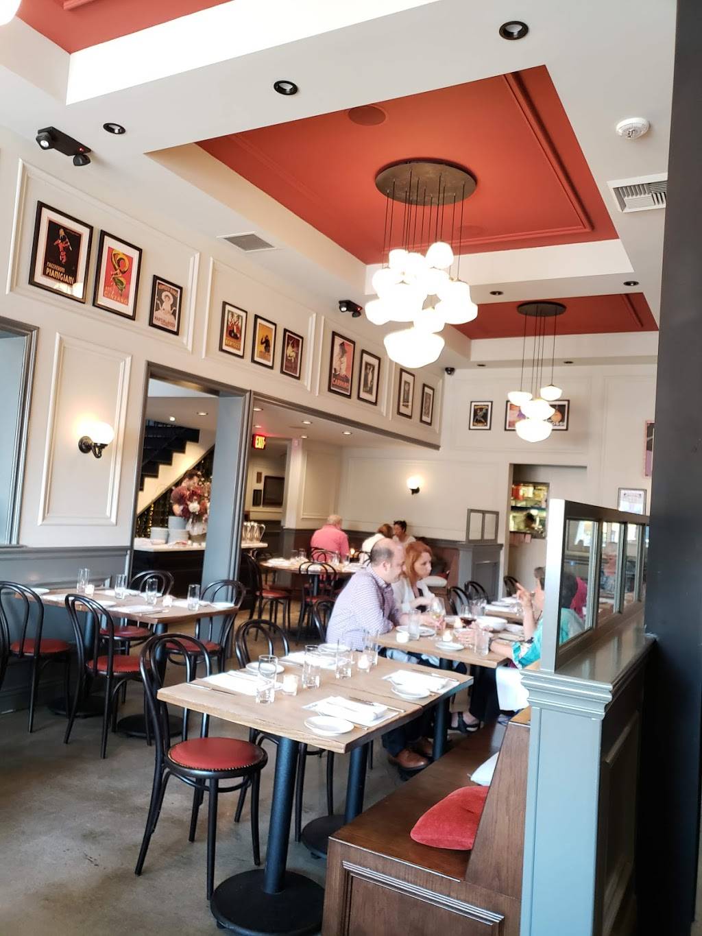 Gusto | restaurant | 8022 W 3rd St, Los Angeles, CA 90048, USA | 3239519800 OR +1 323-951-9800