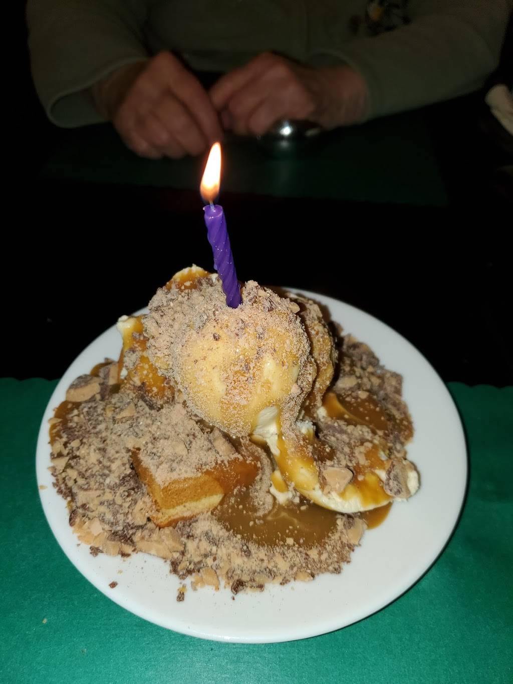 Rupps Downtown | restaurant | 925 N 8th St, Sheboygan, WI 53081, USA | 9204598155 OR +1 920-459-8155