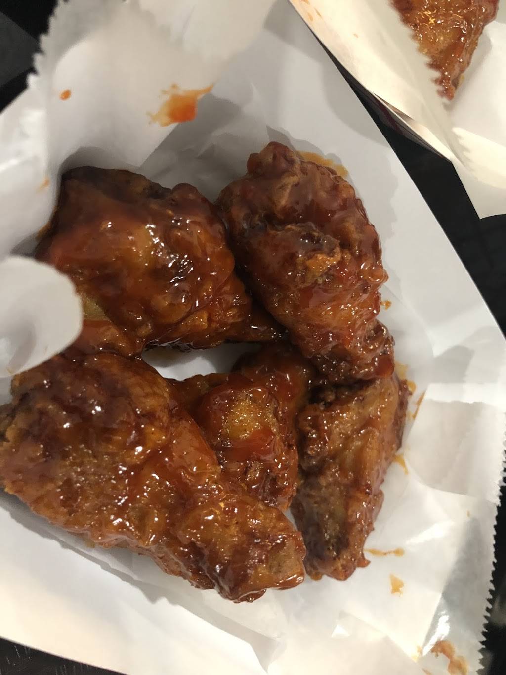 Chiqueen | restaurant | 550 Bloomfield Ave, Verona, NJ 07044, USA | 8622774110 OR +1 862-277-4110