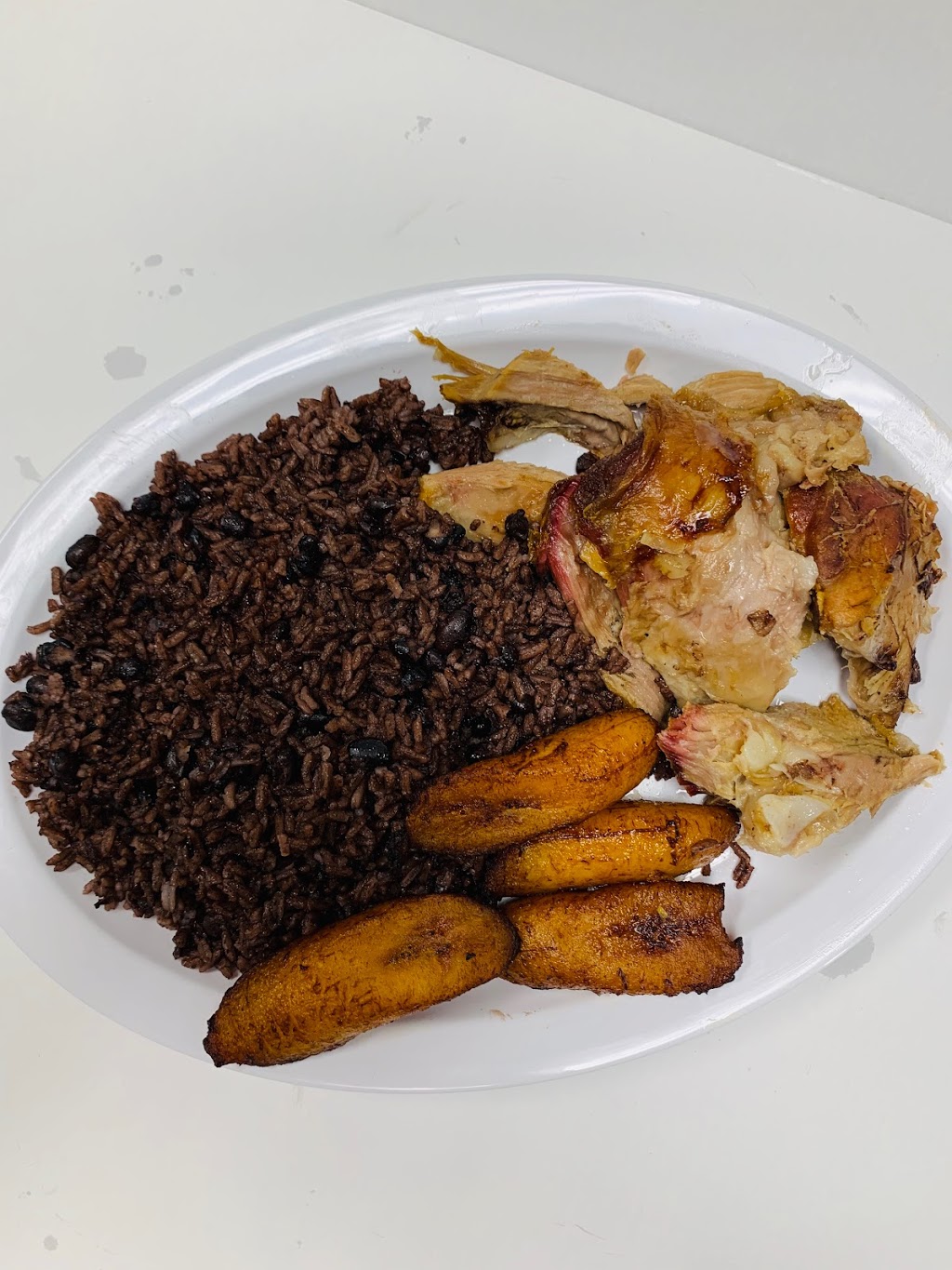 Pipo’s Cuban Bakery & Cafetería | bakery | 402 Joan Ave N, Lehigh Acres, FL 33971, USA | 2393692722 OR +1 239-369-2722