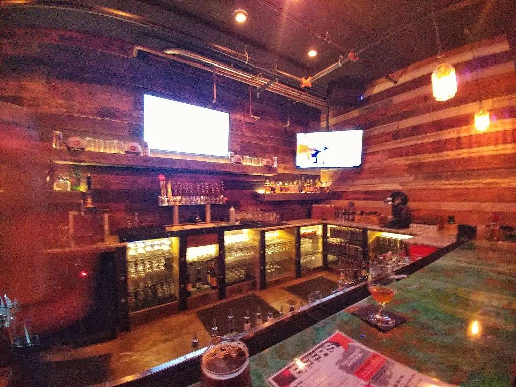 Industry Brewing Co. | restaurant | 8012 N Hale Ave, Peoria, IL 61615, USA | 3098392930 OR +1 309-839-2930