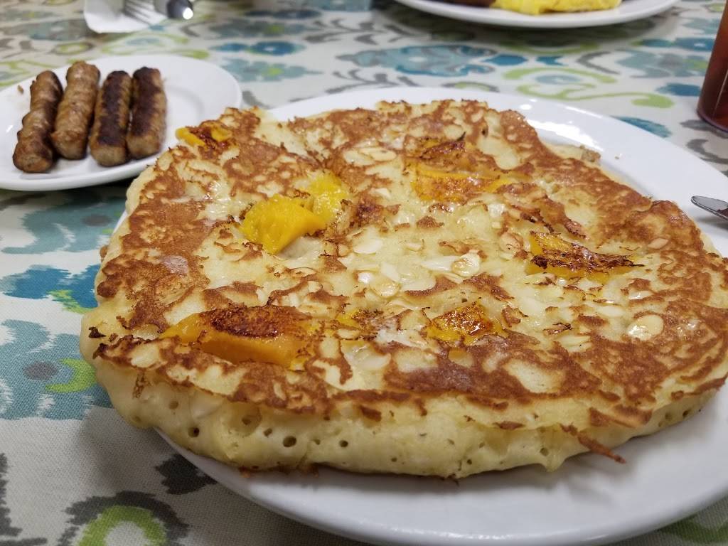 Peachs Restaurant - Creekwood | restaurant | 7315 52nd Pl E, Bradenton, FL 34203, USA | 9417523366 OR +1 941-752-3366