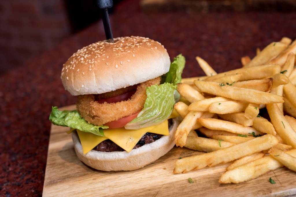 Bills Pizzeria Kitchen + Grille | meal takeaway | 14 Main St, Hopkinton, MA 01748, USA | 5084350447 OR +1 508-435-0447