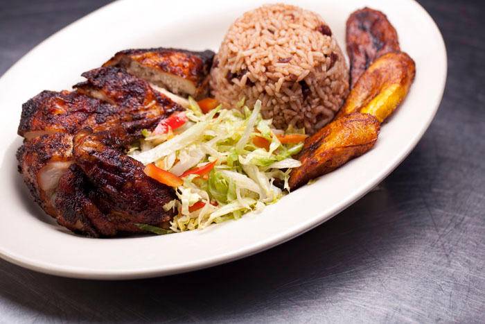 Donnas Caribbean Restaurant | meal takeaway | 3213 North, FL-7, Margate, FL 33063, USA | 9549721177 OR +1 954-972-1177