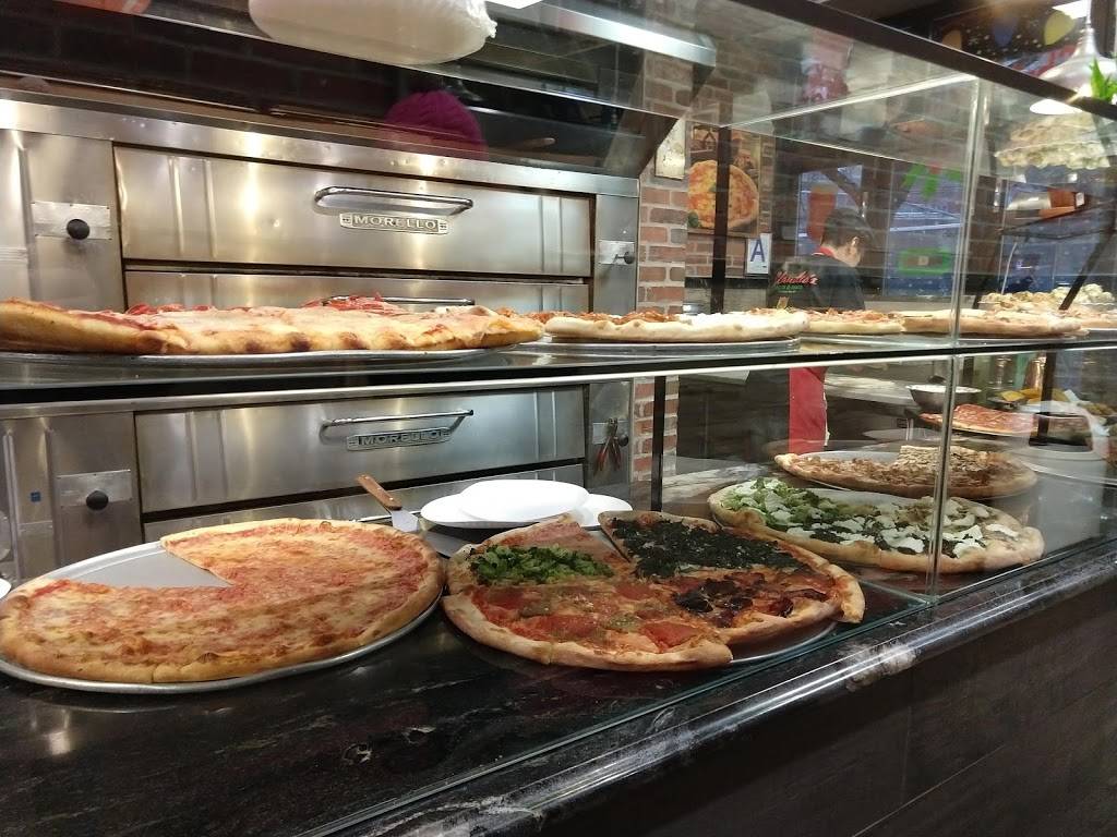 Mr Biggs Bar & Grill | restaurant | 596 10th Ave, New York, NY 10036, USA | 2122462030 OR +1 212-246-2030