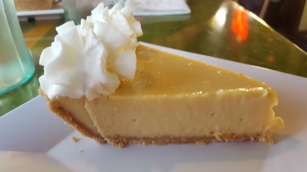 Waltz Fish Shak | restaurant | 224 Boardwalk Pl E, Madeira Beach, FL 33708, USA | 7273950732 OR +1 727-395-0732