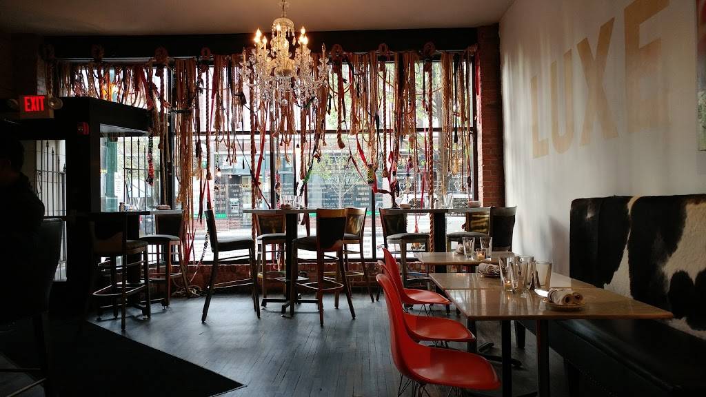 Luxe Kitchen & Lounge | night club | 6605 Detroit Ave, Cleveland, OH 44102, USA | 2169200600 OR +1 216-920-0600