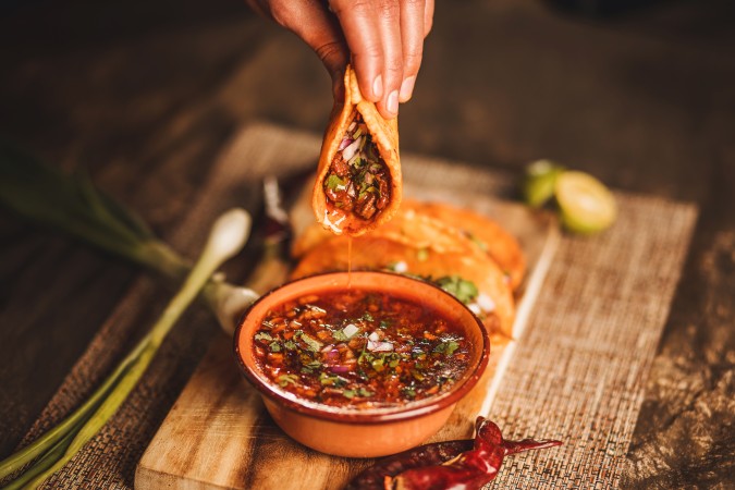 La Hormiga Food truck BIRRIA & MACHETES | restaurant | 3133 Peoria St #209, Aurora, CO 80010, USA | 7208090156 OR +1 720-809-0156