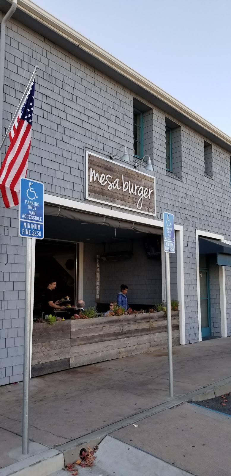 Mesa Burger | restaurant | 315 Meigs Rd, Santa Barbara, CA 93109, USA | 8059637492 OR +1 805-963-7492