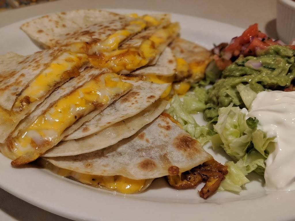 Mi Pueblito Orient Heights | restaurant | 964 Saratoga St, Boston, MA 02128, USA | 6175678899 OR +1 617-567-8899