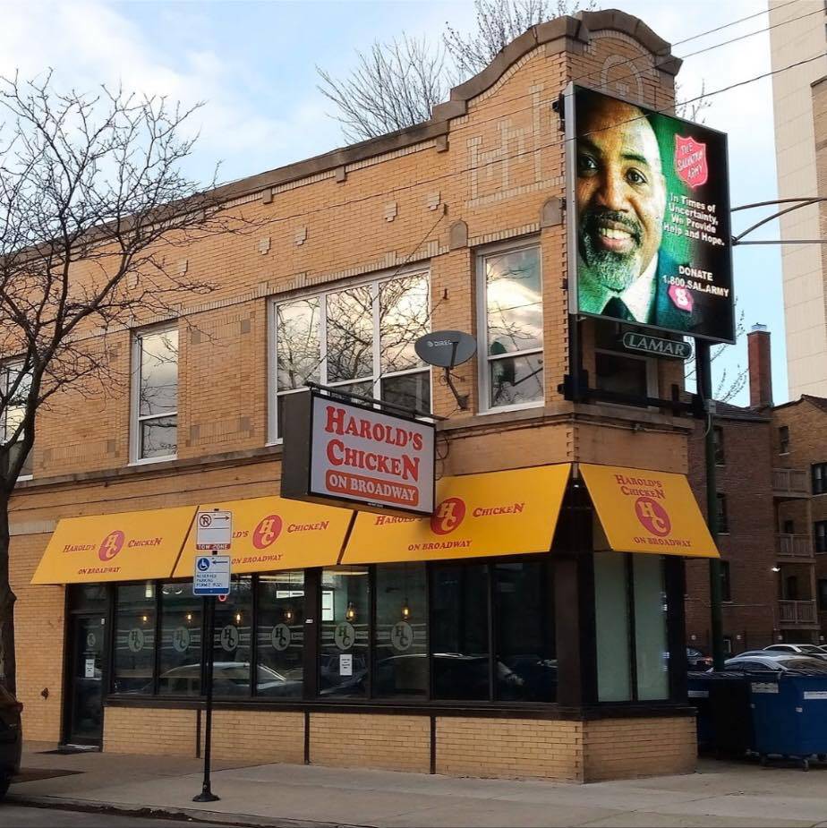 Harolds Chicken on Broadway | meal takeaway | 3933 North Broadway, Chicago, IL 60613, USA | 7739008518 OR +1 773-900-8518