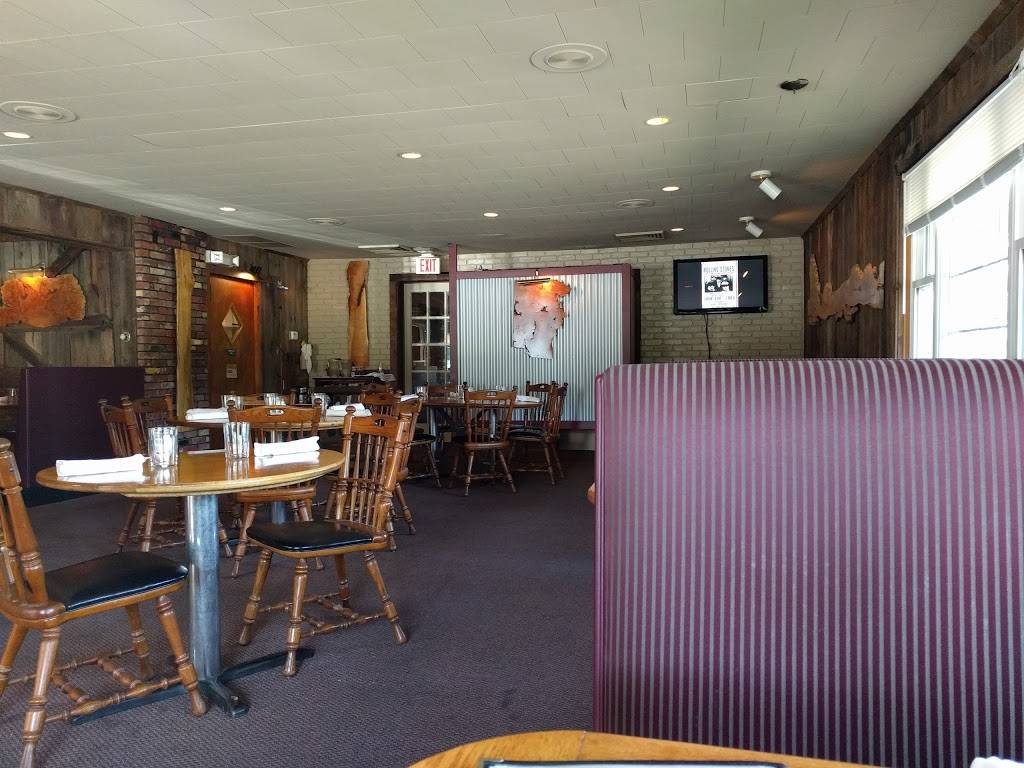 The Bridge Restaurant | restaurant | 650 N Main St, Sheffield, MA 01257, USA | 4132299000 OR +1 413-229-9000