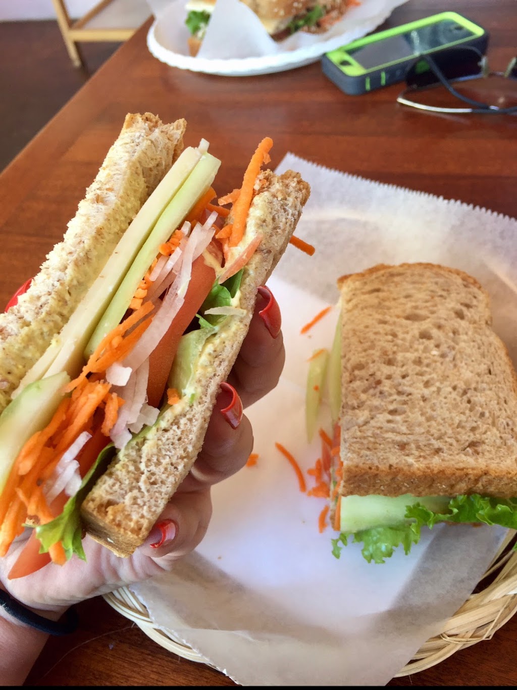 Claudettes Sandwich Shop | restaurant | 10 Main St, Siasconset, MA 02564, USA | 5082576622 OR +1 508-257-6622