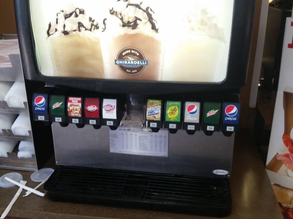 Arbys | restaurant | 14145 S St, Omaha, NE 68137, USA | 4028951655 OR +1 402-895-1655