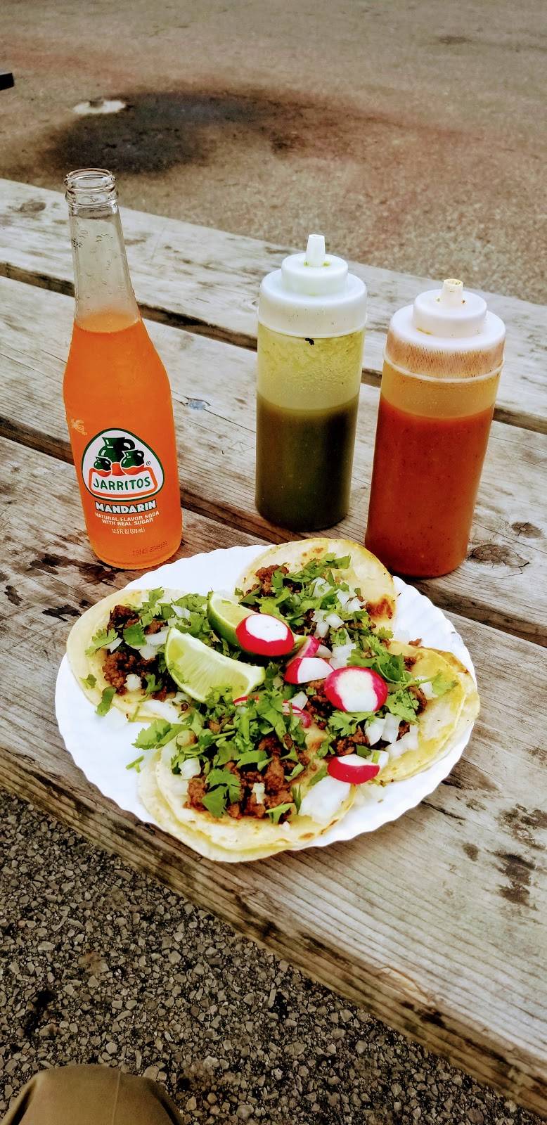 Taqueria La Esperanza | restaurant | 1547 E Grand Ave, Des Moines, IA 50316, USA | 5154023341 OR +1 515-402-3341