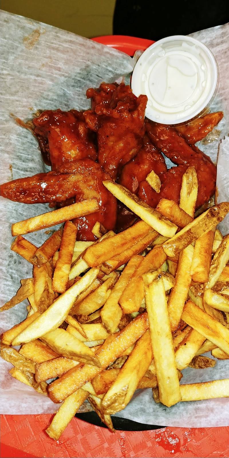 Chicks Wings | restaurant | 946 Red House Rd, Richmond, KY 40475, USA | 8593535312 OR +1 859-353-5312