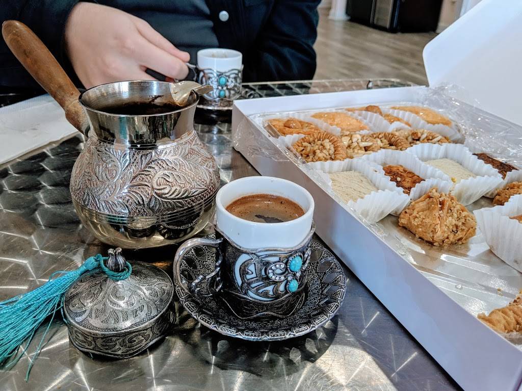 Habibis Sweets & Pastries | bakery | 3178, 2417 Nicholasville Rd #100, Lexington, KY 40503, USA | 8595549899 OR +1 859-554-9899