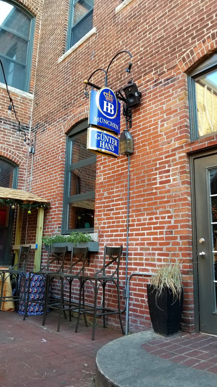 Gunter Hans | restaurant | 7 Hitt St, Columbia, MO 65201, USA | 5737224045 OR +1 573-722-4045