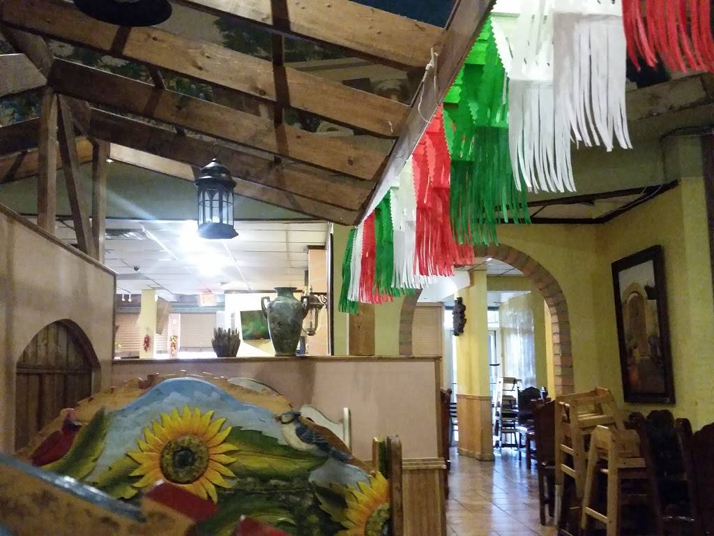 El Mezcal | restaurant | 402 Perkins Extd SUITE A, Memphis, TN 38117, USA | 9017617710 OR +1 901-761-7710