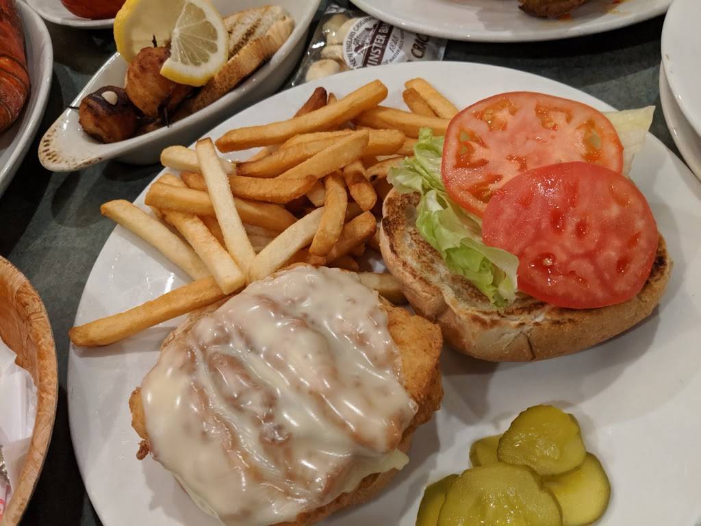 Mount Vernon Restaurant & Pub | restaurant | 14 Broadway, Somerville, MA 02145, USA | 6176663830 OR +1 617-666-3830