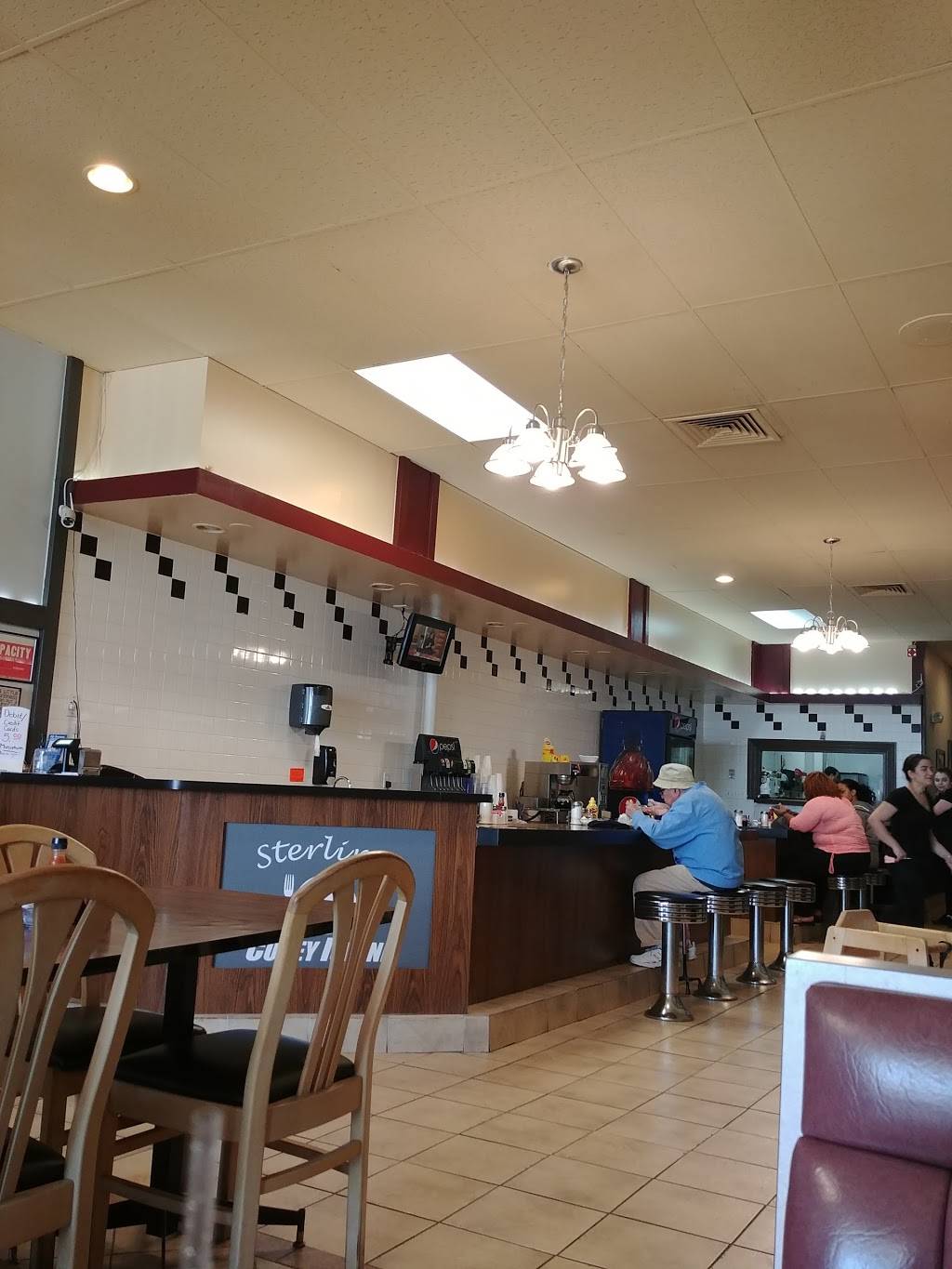 Sterling Coney Island | restaurant | 37372 Van Dyke Ave, Sterling Heights, MI 48312, USA | 5869789988 OR +1 586-978-9988