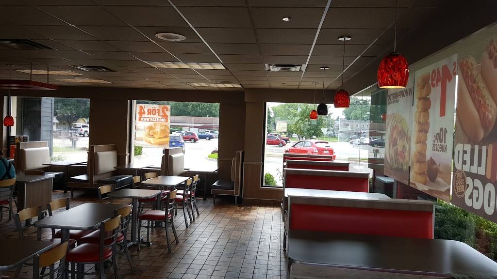 Burger King | restaurant | 2204 Plainfield Ave NE, Grand Rapids, MI 49505, USA | 6163651712 OR +1 616-365-1712