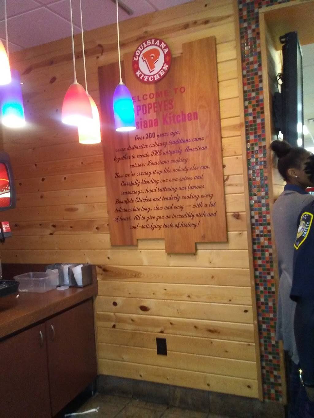 Popeyes Louisiana Kitchen | restaurant | 8350 W Judge Perez Dr, Chalmette, LA 70043, USA | 5042716277 OR +1 504-271-6277