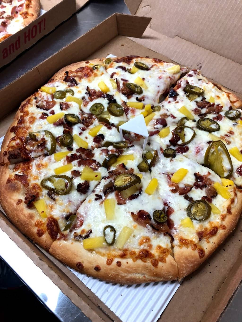 Domenick Pizza Co | restaurant | 34084 County Line Rd, Yucaipa, CA 92399, USA | 9094468500 OR +1 909-446-8500