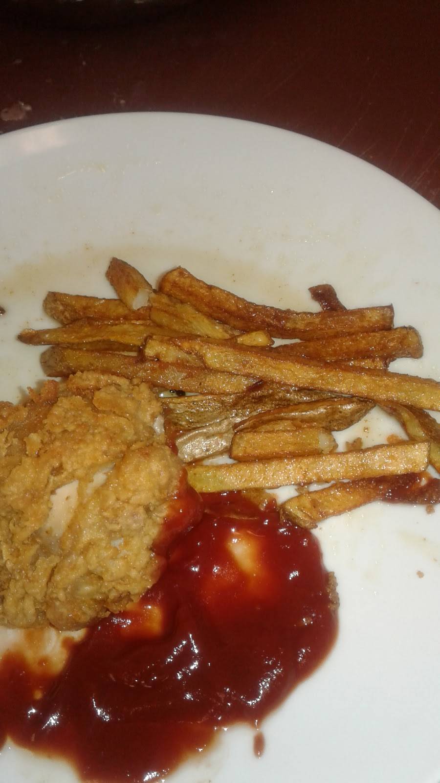 Mama DS Jamaican Cuisine | restaurant | 1128 Simcoe St N, Oshawa, ON L1G 4W6, Canada | 9052403088 OR +1 905-240-3088