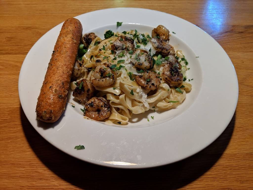 Applebees Grill + Bar | restaurant | 2284 Woodlake Dr, Okemos, MI 48864, USA | 5173474892 OR +1 517-347-4892