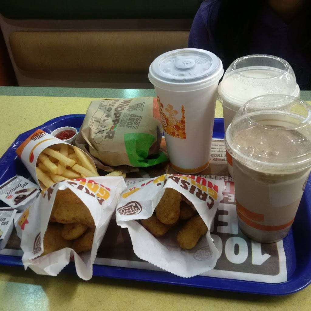 Burger King | restaurant | 527 W Hunt Club Rd, Nepean, ON K2G 5W5, Canada | 6137275840 OR +1 613-727-5840