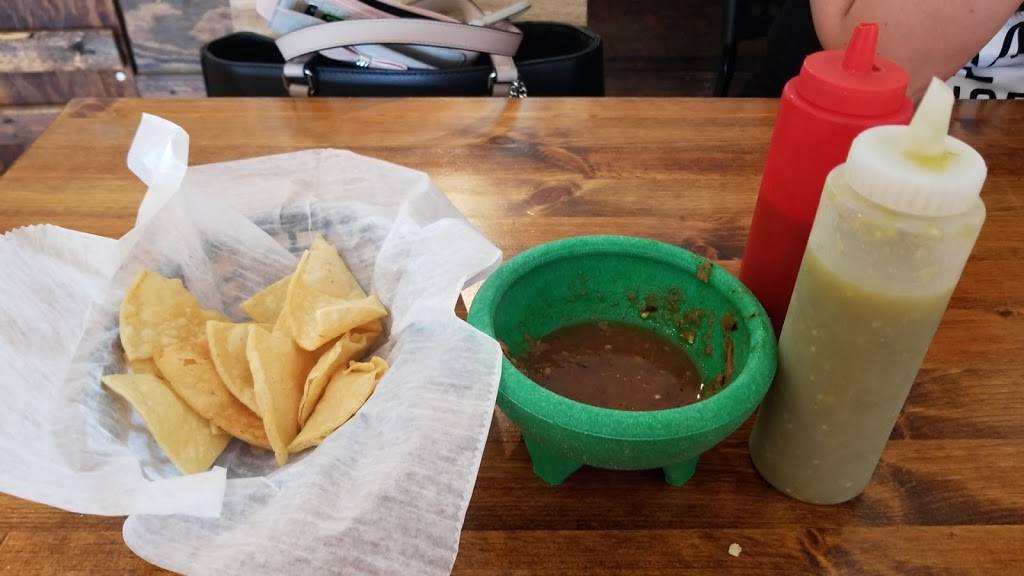 La Hacienda | restaurant | 203 Atlantic City Blvd, Beachwood, NJ 08722, USA | 7325696660 OR +1 732-569-6660