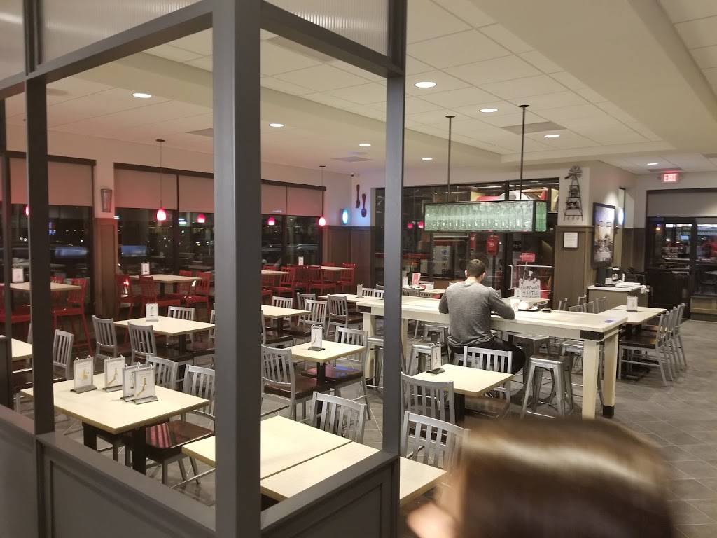 Chick-fil-A | restaurant | 32 E Mitchell Hammock Rd, Oviedo, FL 32765, USA | 4073657657 OR +1 407-365-7657