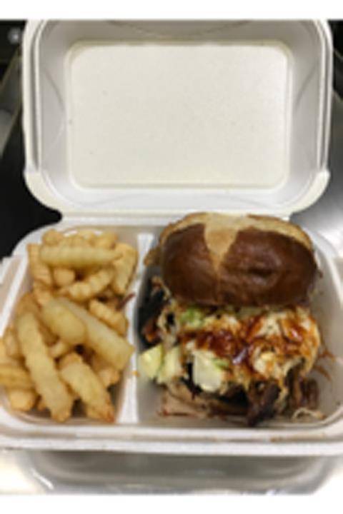 Maes Que House | restaurant | 17093 S Jodave Ave, Hazel Crest, IL 60429, USA | 7086270032 OR +1 708-627-0032