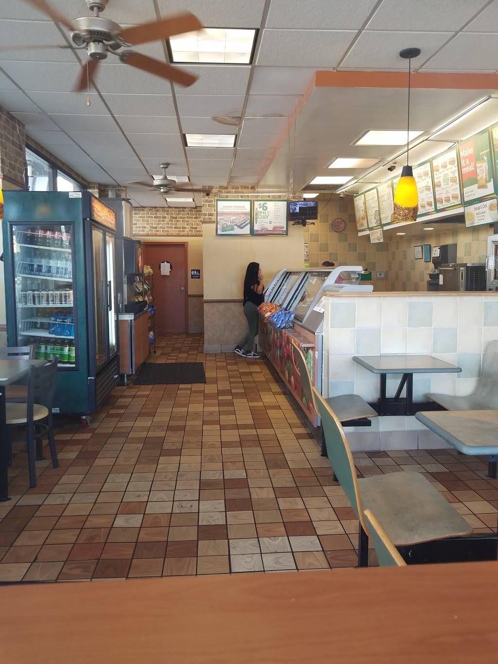 Subway Restaurants | restaurant | Galleria S/C, 10398 San Pablo Ave Unit 8, El Cerrito, CA 94530, USA | 5105274300 OR +1 510-527-4300