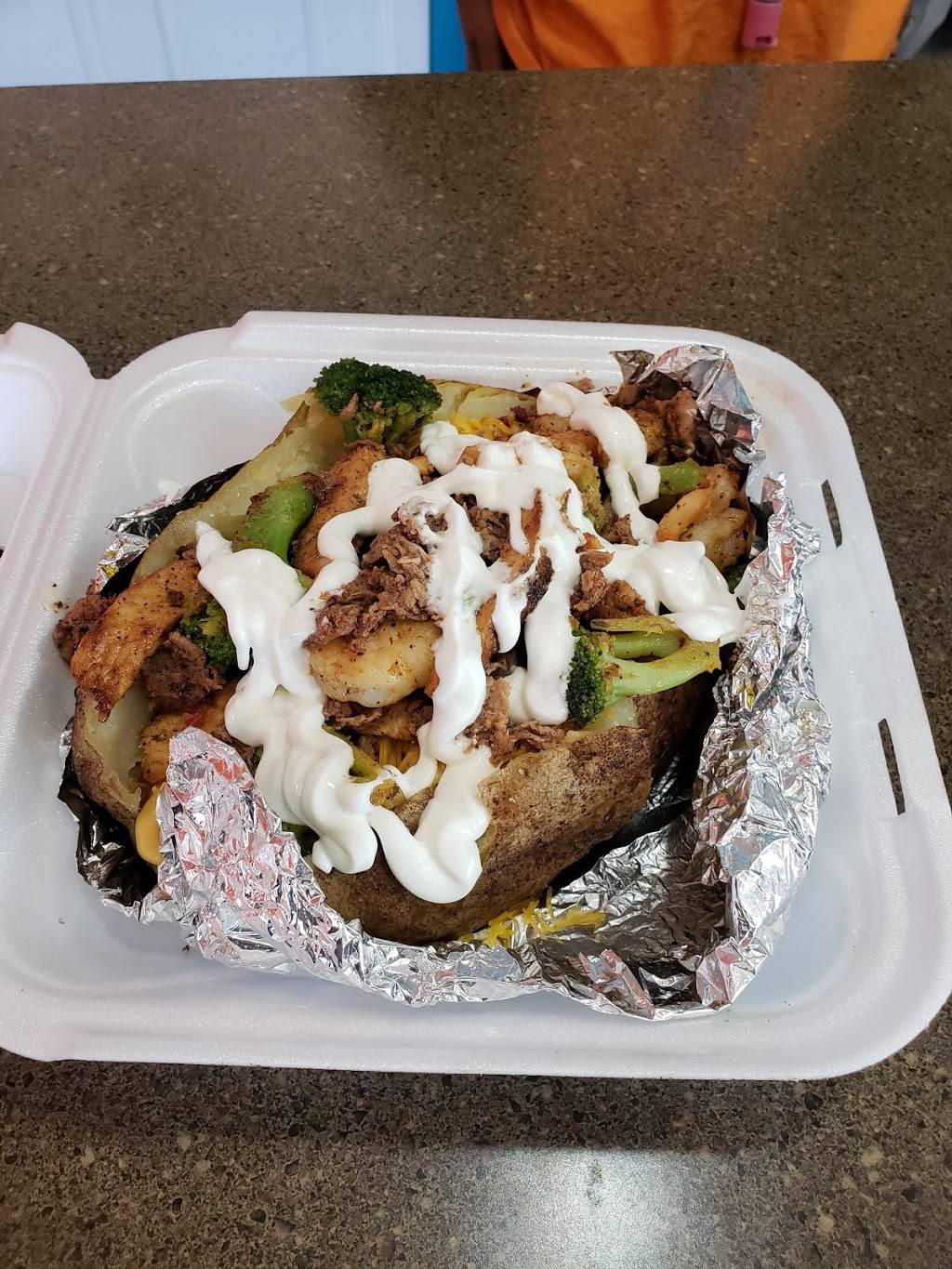 Sea Kings Seafood Kitchen | restaurant | 5523 E 38th St, Indianapolis, IN 46218, USA | 3173841737 OR +1 317-384-1737