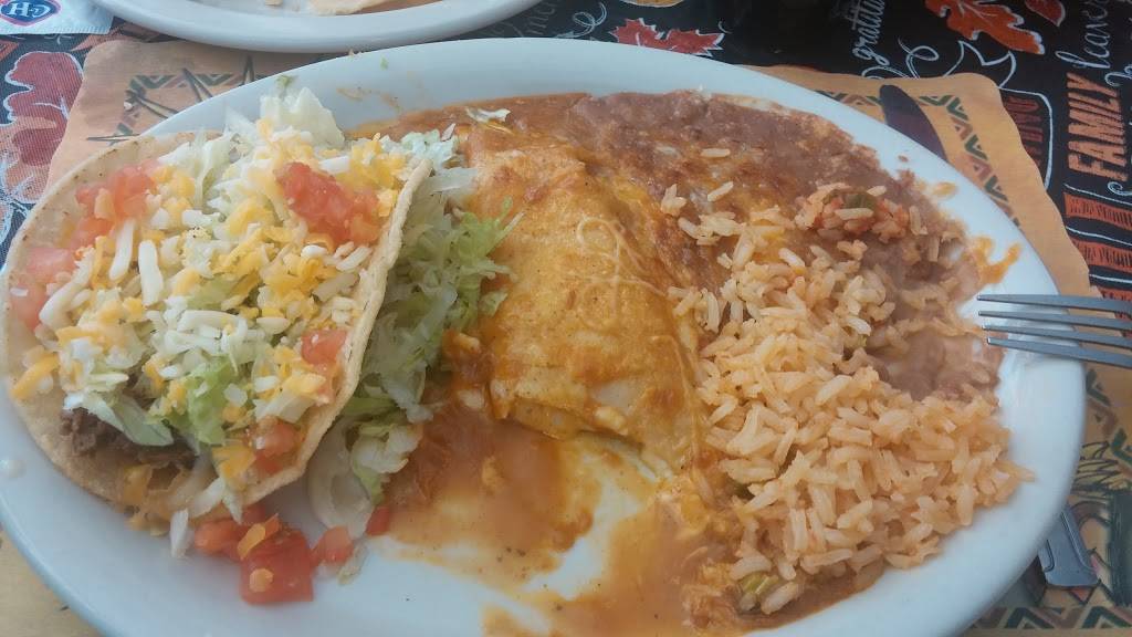 Cafe Rosarita | restaurant | 1816 Oceanside Blvd # A, Oceanside, CA 92054, USA | 7607226224 OR +1 760-722-6224