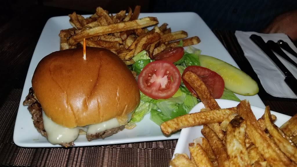 Mule Tavern | restaurant | 450 N Beverwyck Rd, Parsippany, NJ 07054, USA | 9735883564 OR +1 973-588-3564