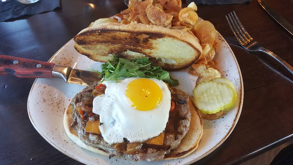 McWethys Tavern | restaurant | 1700 W Renwick Rd, Romeoville, IL 60446, USA | 8152547001 OR +1 815-254-7001