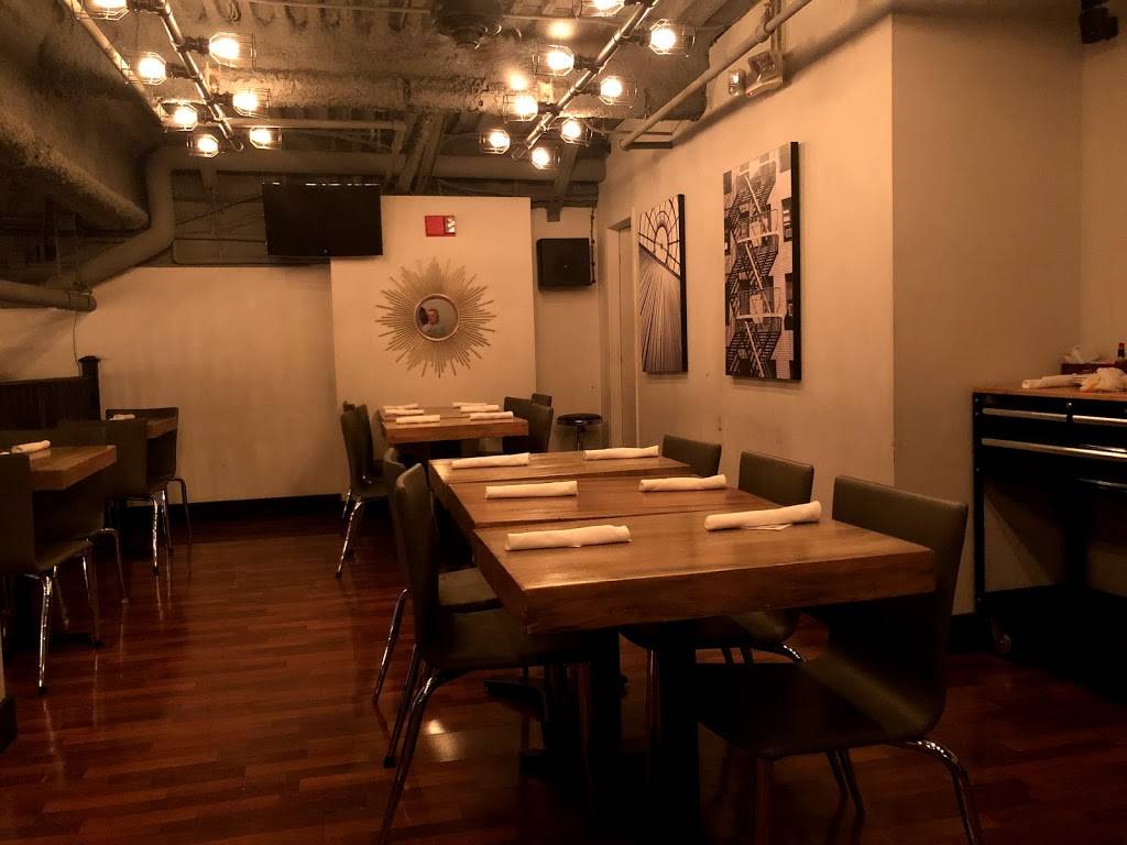 TEN - Handcrafted American Fare and Spirits | restaurant | 2501 E Camelback Rd #40, Phoenix, AZ 85016, USA | 6023742611 OR +1 602-374-2611