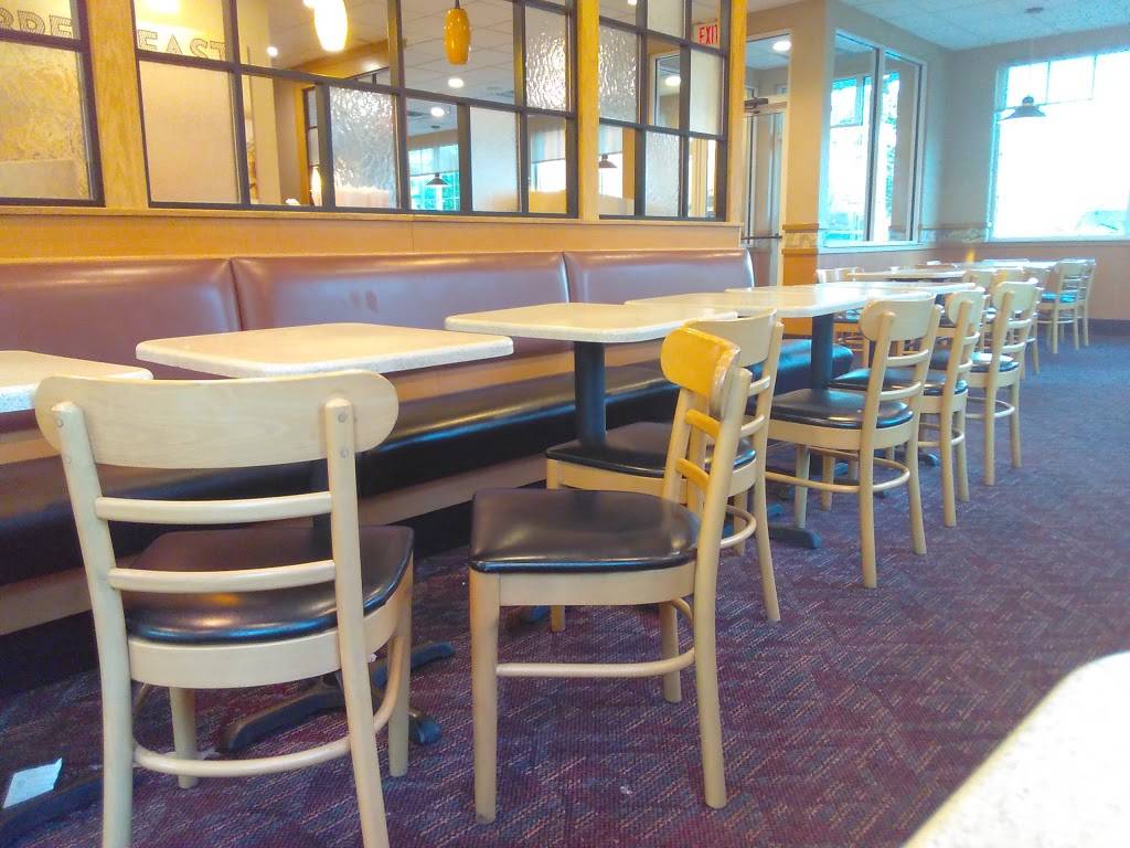 Wendys | restaurant | 1054 E Broad St, Columbus, OH 43205, USA | 6142518461 OR +1 614-251-8461