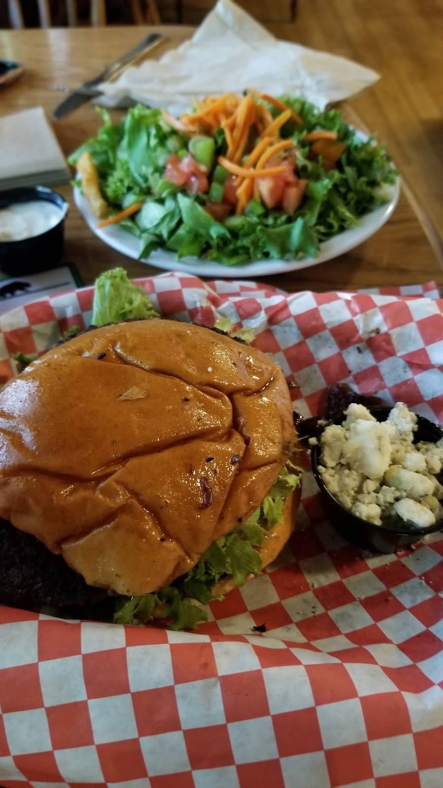 Grizzlys Pub & Grub | restaurant | 8331 Grizzly Flat Rd, Somerset, CA 95684, USA | 5303032136 OR +1 530-303-2136