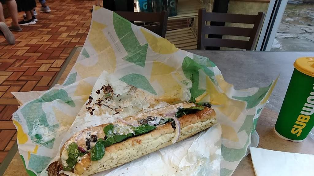 Subway Restaurants | restaurant | 8445 Freeport Pkwy, Irving, TX 75063, USA | 9729293630 OR +1 972-929-3630