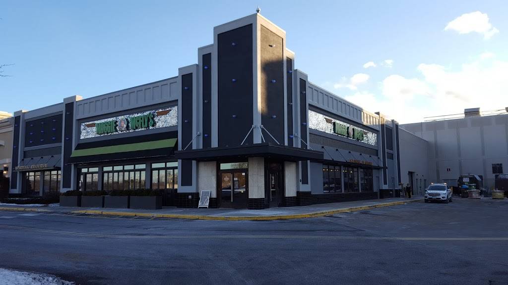 Maggie McFlys® Manchester | restaurant | 1023, 194 Buckland Hills Dr, Manchester, CT 06042, USA | 8604328255 OR +1 860-432-8255