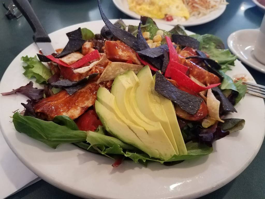 Roxsbury Deli & Grill | restaurant | 443 W Channel Islands Blvd, Port Hueneme, CA 93041, USA | 8059852504 OR +1 805-985-2504