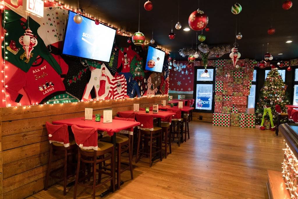 Christmas Club Pop-Up Bar | restaurant | 3460 N Clark St, Chicago, IL 60657, USA | 7739752010 OR +1 773-975-2010